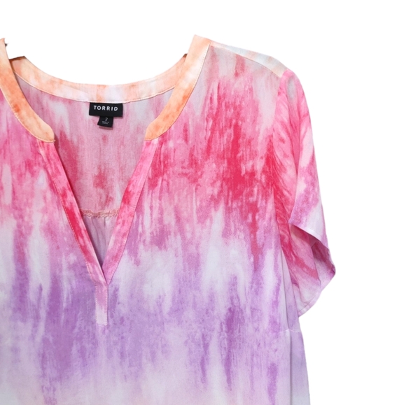 Torrid Pink Purple Water Color Semi Sheer Short Sleeve Blouse Women Plus Size 2X - Picture 6 of 9